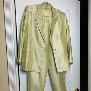 Kay Unger Raw Silk Pant Suit in size 14